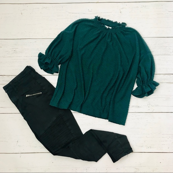 Madewell Tops - MADEWELL Texture and Thread Clipdot Ruffle Top